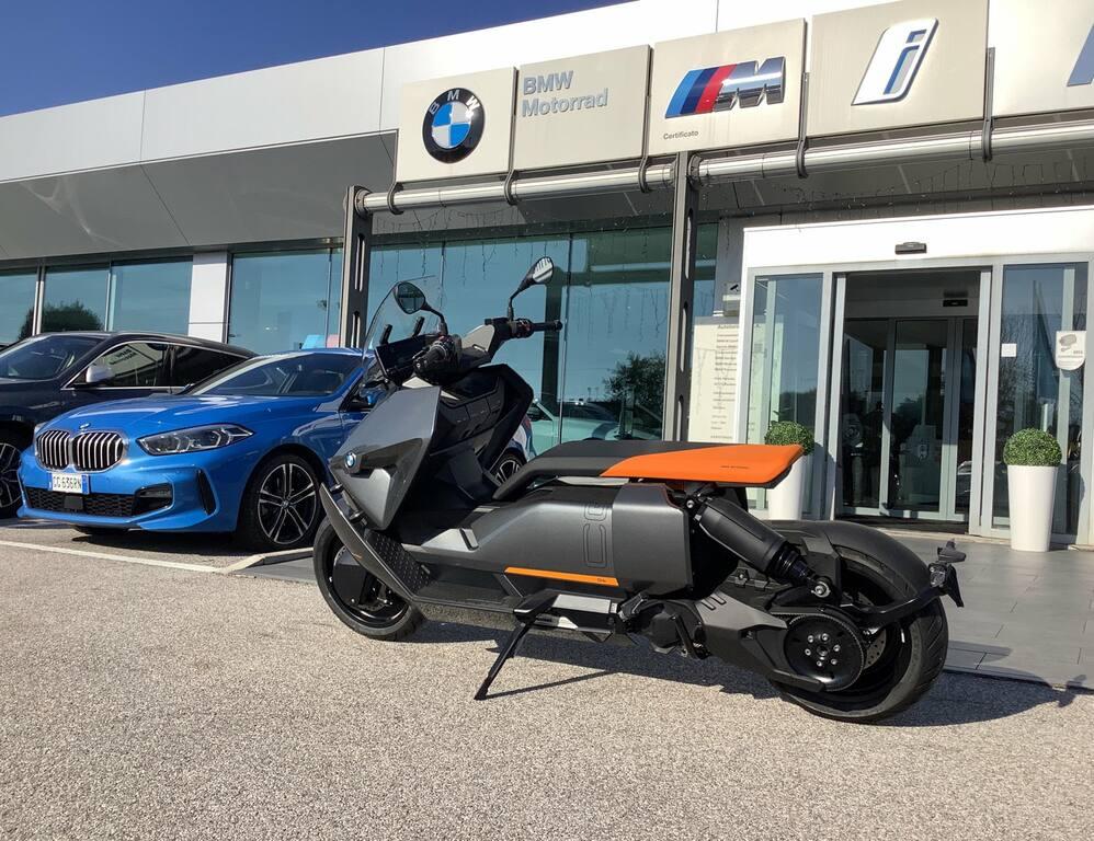 usatostore.bmw-motorrad.it Store BMW Motorrad CE 04 BMW CE 04 MY22