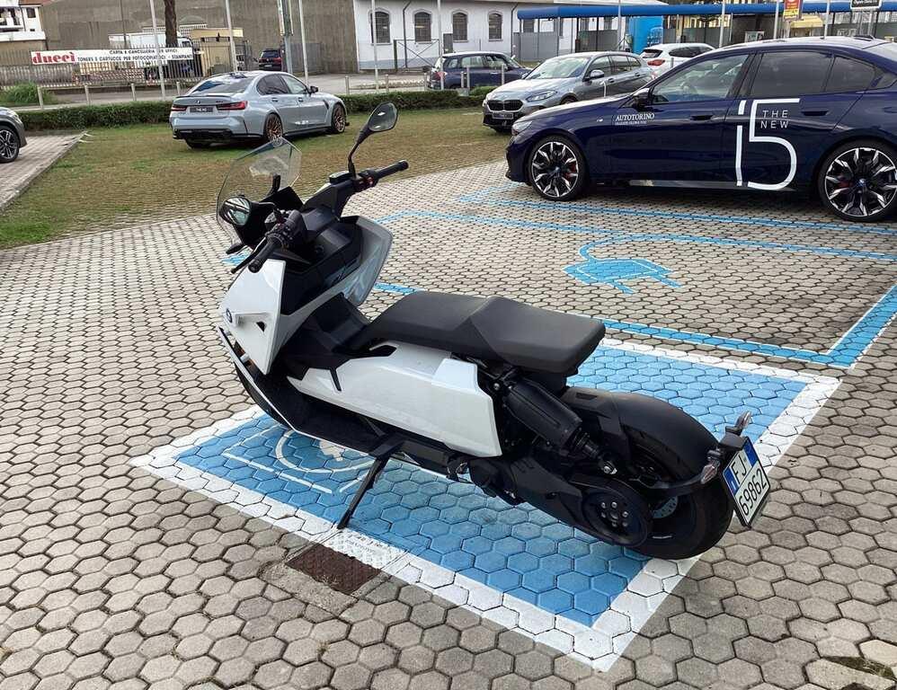 usatostore.bmw-motorrad.it Store BMW Motorrad CE 04 BMW CE 04 MY22