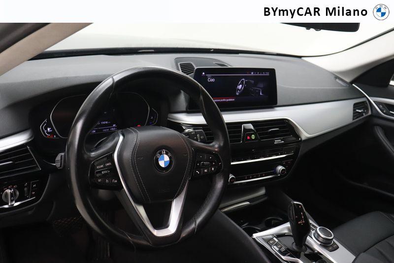 usatostore.bmw.it Store BMW Serie 5 520d Touring mhev 48V xdrive Business auto