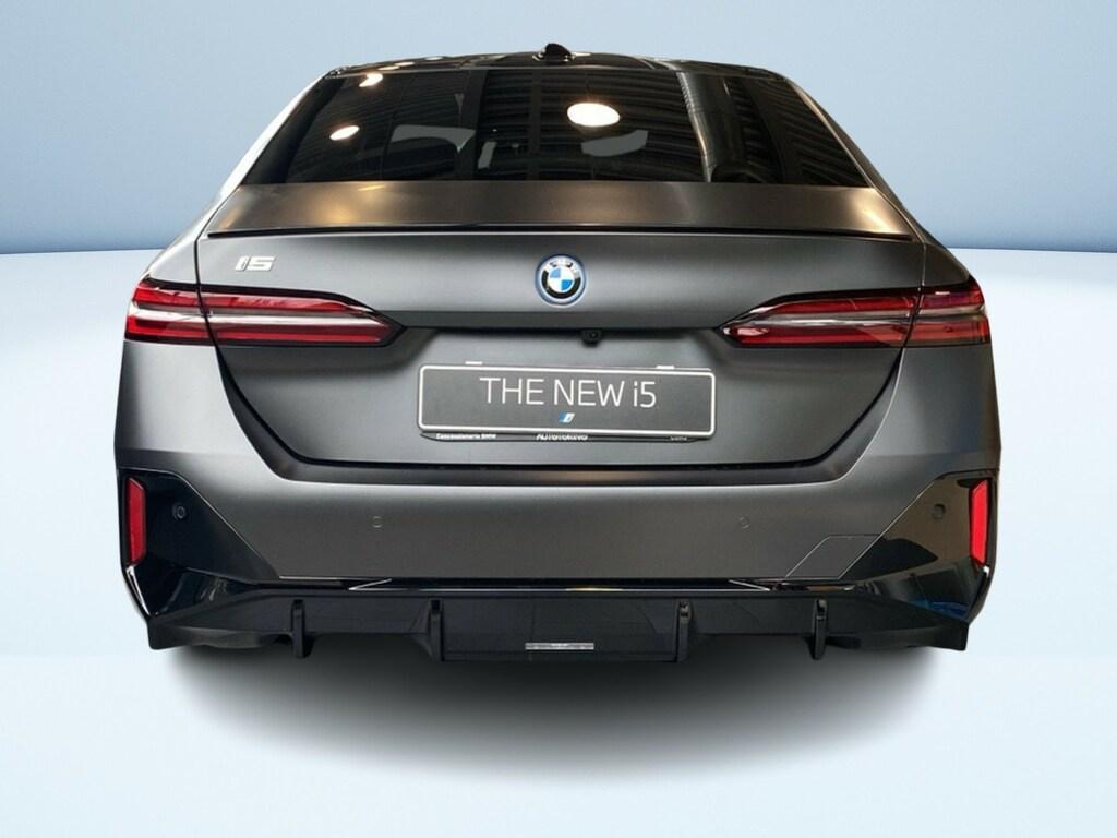 usatostore.bmw.it Store BMW i5 auto