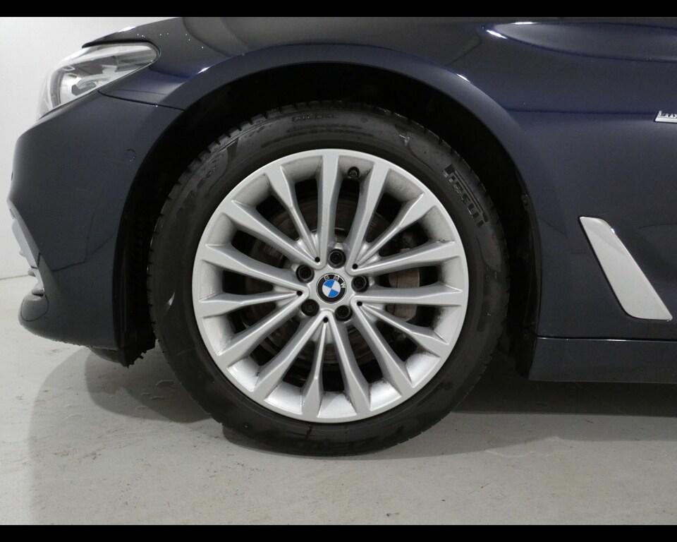 usatostore.bmw.it Store BMW Serie 5 530d Touring xdrive Luxury 265cv auto