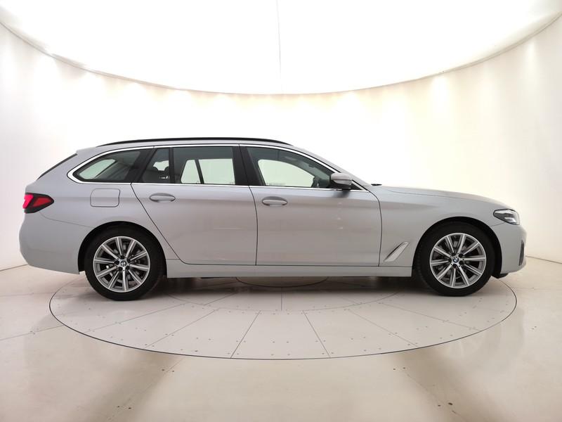 usatostore.bmw.it Store BMW Serie 5 520d Touring mhev 48V xdrive Business auto