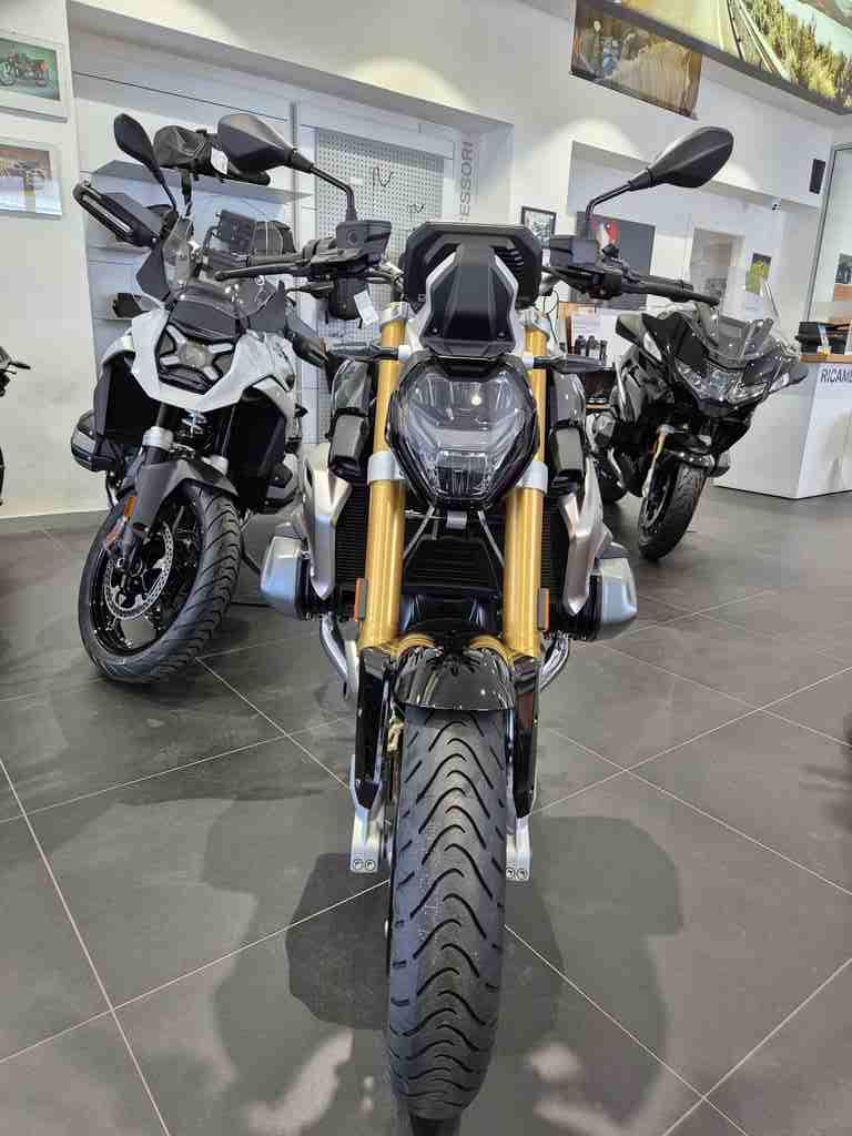 usatostore.bmw.it Store BMW Motorrad R 1250 R BMW R 1250 R ABS MY23