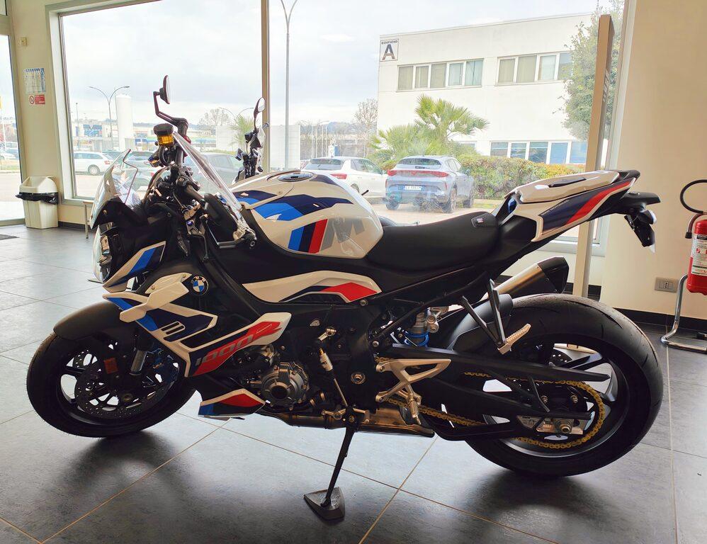 usatostore.bmw-motorrad.it Store BMW Motorrad M 1000 R BMW M 1000 R MY25