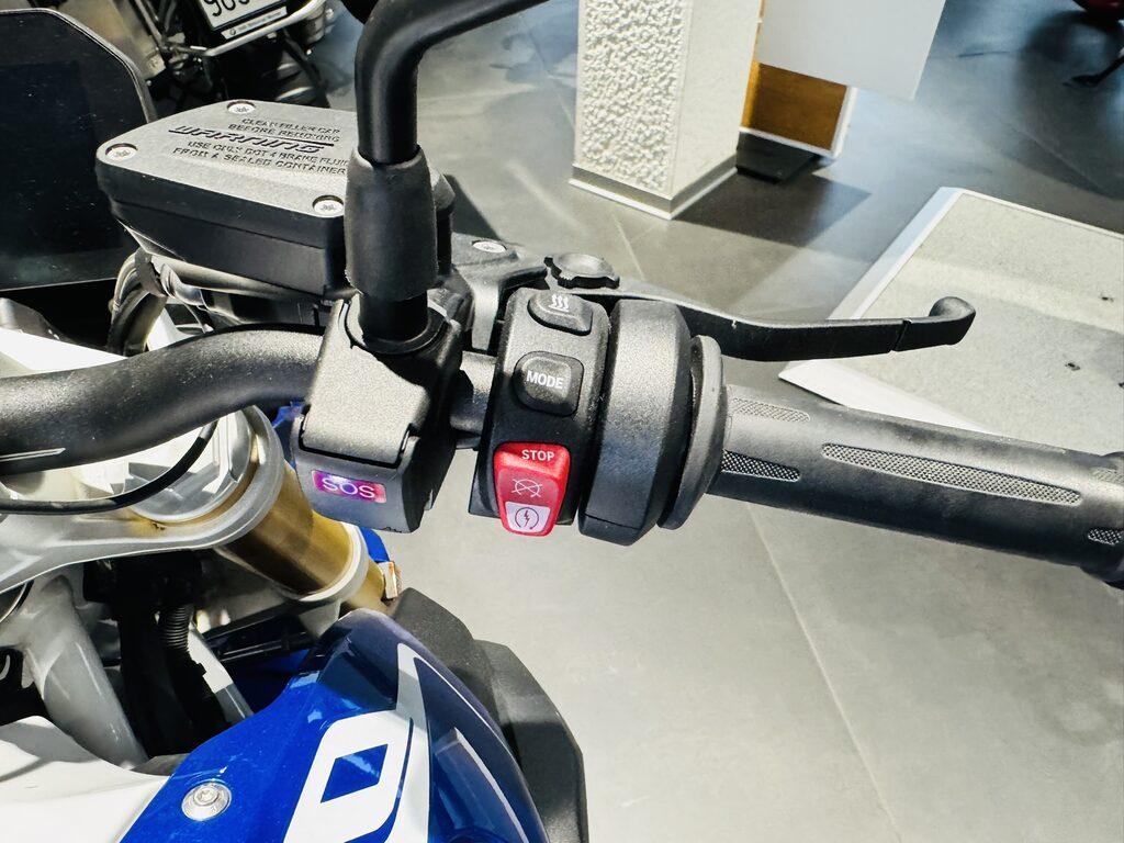 usatostore.bmw-motorrad.it Store BMW Motorrad R 1250 R BMW R 1250 R ABS MY23