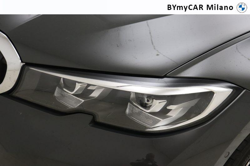 www.bymycar-milano.store Store BMW Serie 3 318d Touring Sport auto