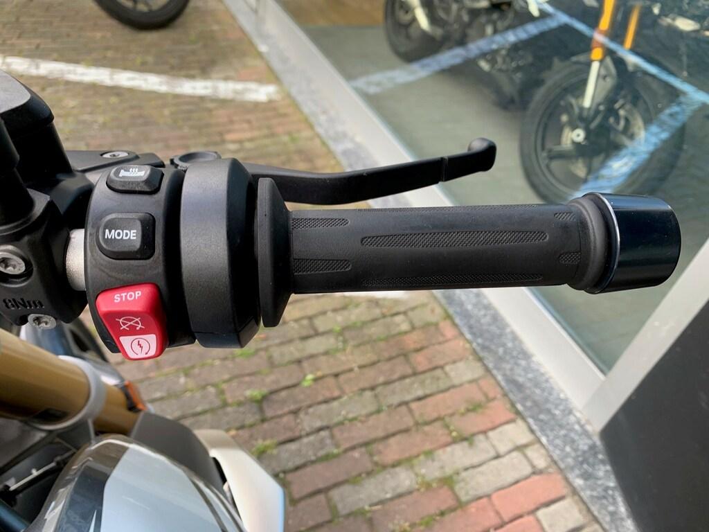 usatostore.bmw-motorrad.it Store BMW Motorrad R 1250 R BMW R 1250 R ABS MY20